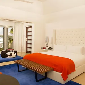 **** Hotel Trident Jamaica
